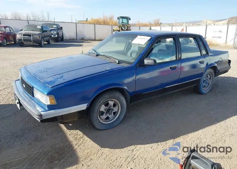 1988 Chevrolet Celebrity из США, поврежденный, VIN 1G1AW51W2J6130338
